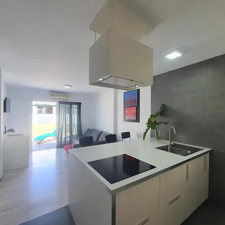Sunset Terraza Apartment *